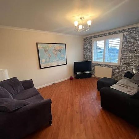 Lovely Entire 2 Bedroom Apartment Monifieth Exterior photo